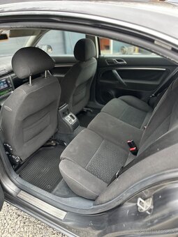 Škoda Superb 1.9 tdi 96kw - 8