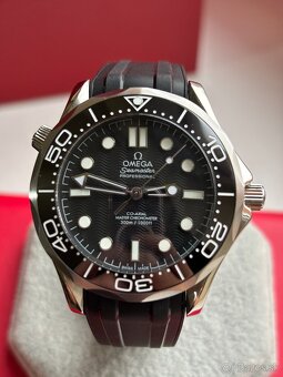 Omega Seamaster 300M, Rubber Strap, 42mm - 8