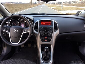 Predám Opel Astra J 1.7 CDTI 2012 - 8