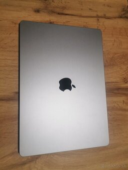 Macbook Air 15“ M3 24GB / 512GB - 8