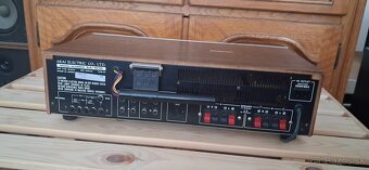 AKAI AA-1010 - 8