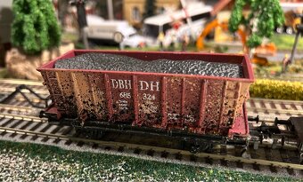 železnica H0 - už rarita - vagóny Fleischman, staré, kovové - 8