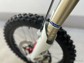 AJP PR7 650 Adventure NOVÁ - 8