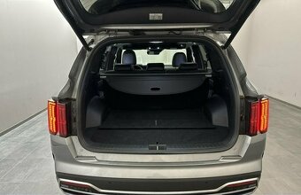 KIA Sorento 2.2 CRDi 4WD PLATINUM A/T - 8