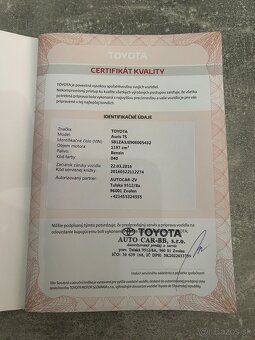 Toyota auris - 8