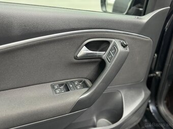 Volkswagen Polo 1.2tsi 66kw DSG 4valec HIGHLINE 2017 - 8