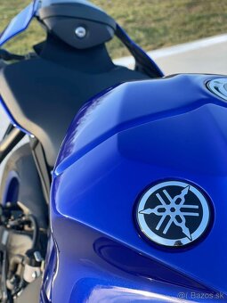Yamaha R1 2024 - 8