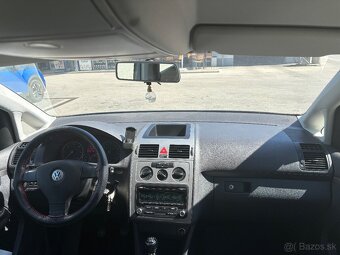 Volkswagen Touran facelift 1.9 TDI, 7 miestny - 8
