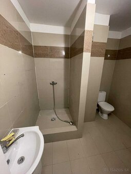 HZ-17 Na prenájom 2 izbový byt s terasou - 8
