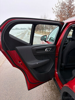 Volvo XC40 D3 Momentum AT 110kW - 8