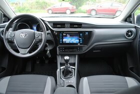 Toyota Auris 1.4 l D-4D Active ⭐Overené vozidlo⭐ - 8