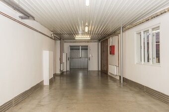 Budova na prenájom s výrobnou halou pre logistiku v Dolnom K - 8
