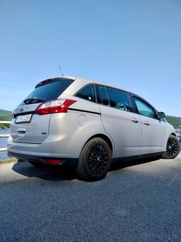 Ford Grand C-Max 1.6 TDCI 70kW. - 8