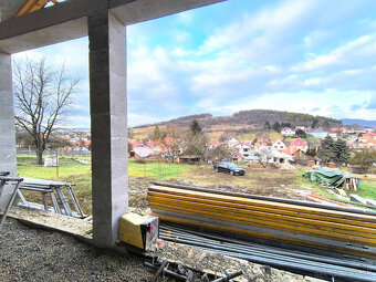 ‼️REZERVOVANÉ‼️ ROZOSTAVANÝ DOM, PREDAJ - VEĽKÉ KRŠTEŇANY‼️ - 8