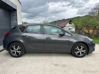 Opel Astra 1.4 Turbo 140k r.v 2012 - 8