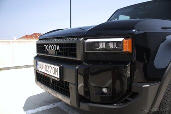 Toyota Land Cruiser 2.8 D-4D 204k Invincible A/T 4x4 - 8