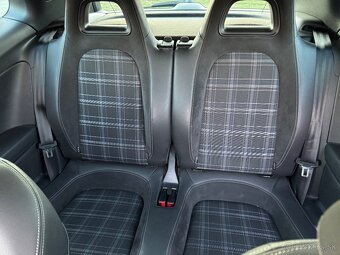 Volkswagen Scirocco 1,4 Tsi 90 kW rv .6/2011 - 8