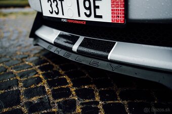 FORD MUSTANG SHELBY GT350 - 8