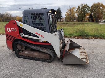Pásový nakladač Takeuchi TL120. - 8