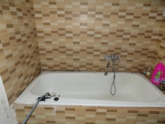 Predáme 3 izbový byt v rodinnom dome v obci Radimov - 8