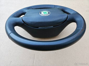 Škoda Octavia 1 volant v koži - 8