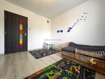 NA PREDAJ 3-IZBOVÝ BYT PO KOMPLETNEJ PRECÍZNEJ REKONŠTRUKCII - 8