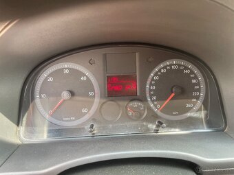 Vw caddy 1.9 55kw - 8