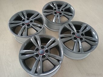 Alu disky 5x114,3 r17 - 8