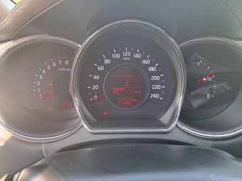 KIA Cee’d Sporty Wagon Combi 74kw Manuál - 8