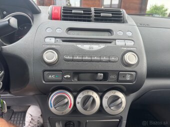 Honda City 1.4 Cool - 8
