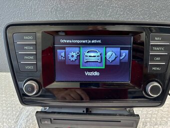 skoda octavia 3 radio amundsen navi - 8