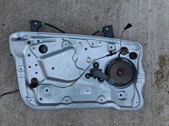 Použité diely 10 - 8