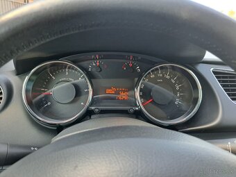 Peugeot 3008 1,6 HDI r.v.2015 Style - - 8