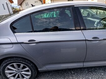 Rozpredám Passat b8 - 8