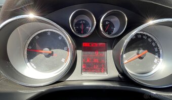 Opel Insignia 2.0 CDTI (96 kW) – Automat, Kombi - 8