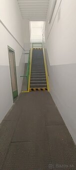 Maliarske práce / striekanie s pištoľou - 8