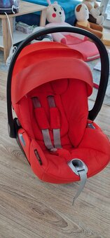 Autosedačka Cybex Cloud Z i-Size + otočná báza - 8