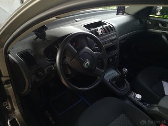 Škoda octavia tour 1.6 benzín - 8