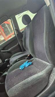 Ford Focus 1,4i 55kw - 8