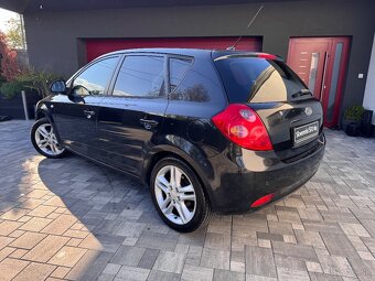 Kia Ceed 1.6Crdi 85kw - 8