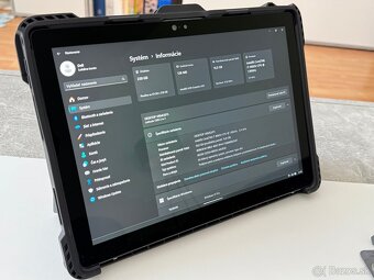 Dell Latitude 7200 2v1, výkonný a odolný notebook + tablet - 8