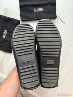 Predám Hugo boss kožené mokasíny zánovné (40) box & dustbag - 8