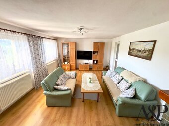 4 IZBOVÝ RD S GARÁŽOU, POZEMOK 960M2, BREZOVÁ POD BRADLOM - 8