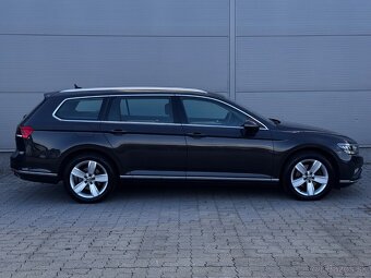 Volkswagen Passat Variant 2.0 TDI Elegance 4Motion DSG - 8