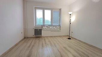 HALO reality - Predaj, trojizbový byt Handlová, Centrum - ZN - 8