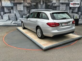Mercedes-Benz 220 D, 125KW, BLUETEC - 8