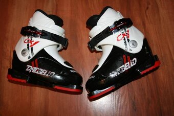 detské lyže atomic redster 70 cm , lyžiarky - 8