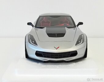 1:18 Autoart Chevrolet Corvette C7 Z06 2014 - 8