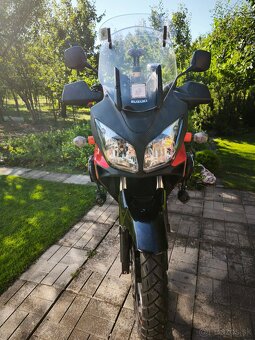 Suzuki v strom 650 - 8