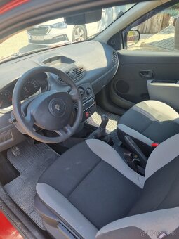 Renault clio - 8